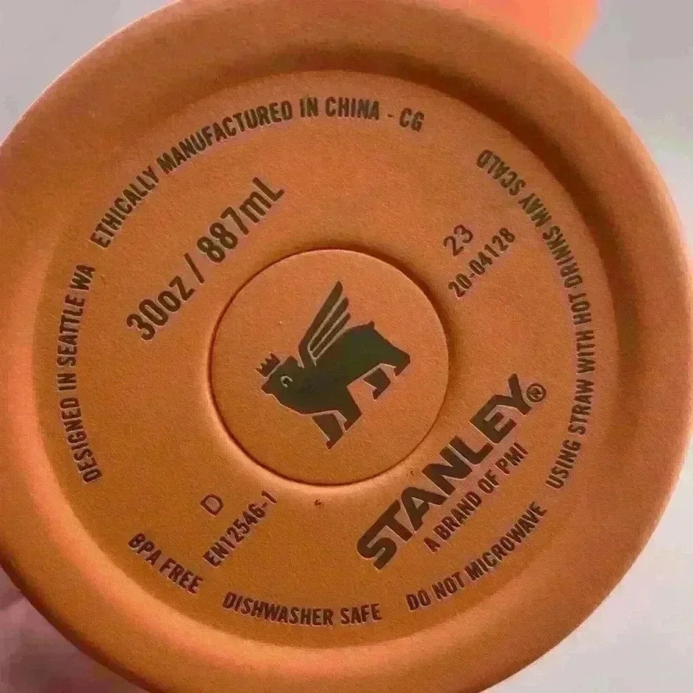 stanley Quencher Tumbler 30 oz Nectarine coral Color - Picture 6 of 8